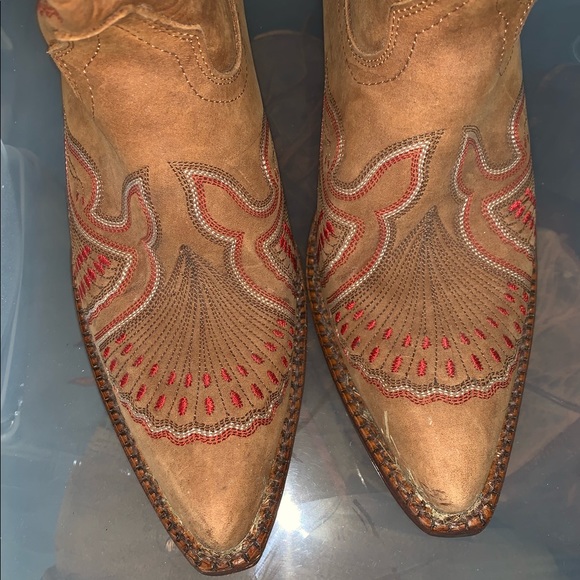 Road Wolf Western Boots - Picture 2 of 5